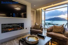 Arran Shores Luxury Shorefront Suite 1 - Image 1