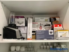 Möbliertes, modernes Luxushaus, in der Nähe des Flughafens, ergonomischer Arbeitsplatz - Image 2