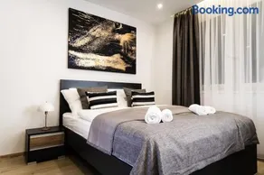 S&M Apartman Nagykőrös - Image 2