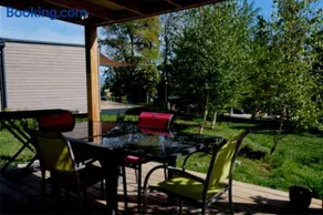 ZEcamping 3 étoiles pet friendly restaurant avec une vue panoramique - Image 2