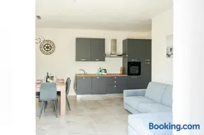 Andrea Lake room - Image 2