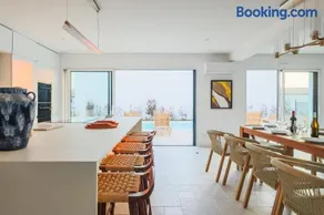Villa magnifique climatisée 4 chambres, 4 salles de bain avec piscine chauffée, salle de sport proche mer - Image 4