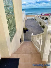 Royal Beach Villa Vista Mar - Image 1