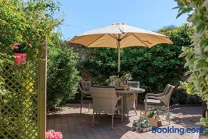 Milton Cottage - Image 2