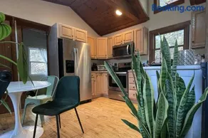 Lake Zoar Cabin - Image 3