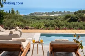 OliveΒayVilla - Image 4