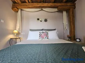 RAVANIS Home - Image 2