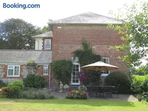 Home Farm Boreham - Image 3