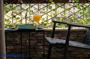 Mariposa Boutique Apartment - Image 3