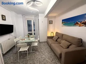 Coqueto apartamento en alameda principal Garaje - Image 3