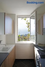 Lake Dream House - Private Terrace w Stunning Isola - Parking - Image 3