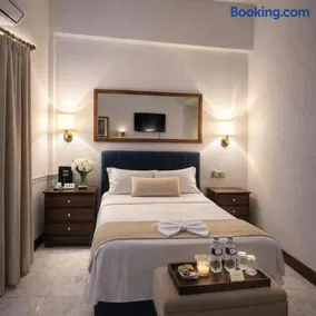 Grand Memphis Hotel - Image 3