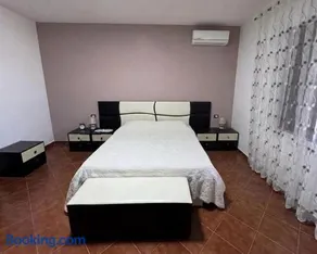 Colombo' s House - Image 2