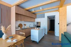Cormorant Rock Oceanfront Chalets - Image 3