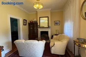 Oscar's Place - Image 2