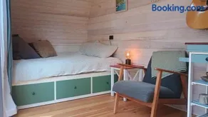 Timber Cabin in Selby near Puffing Billy - Image 4