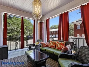 Drayton Place Main House - Image 1