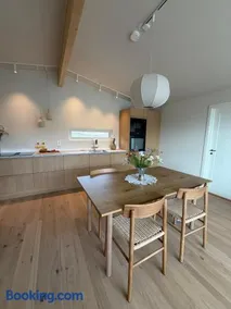 Scandinavian vibe with a view, close to Narvikfjellet - Image 2