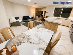 Mullaloo Beach Home - Image 4