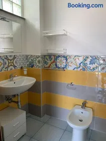 Tuttiacasaditeresa Rooms - Image 5
