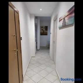 SA HOUSE - Image 2