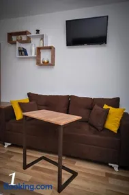 Studio apartmani Emili Bijeljina apartman br 1 - Image 3