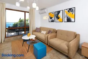 Infinity Terrace Sea View Apartment Nessebar 1BR - Image 4