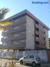 Apartamento 3 quartos com ar condicionado próximo a Praia Grande - Image 1