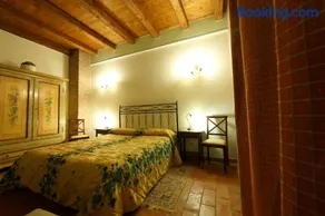 Agriturismo La Tintoria - Image 2