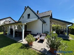 R&R Vendégház Vonyarcvashegy - Image 3