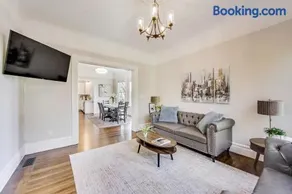 4BR4BA Hidden Gem WD Parking - Image 2