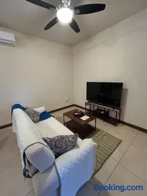 Cozy Apartment in St Patricks - Image 2