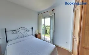 Apartamentos Costa Trafalgar - Image 3