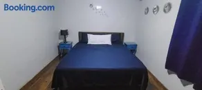 Cheerful 2 - Bedroom Townhouse with free parking in New Kingston - Image 1