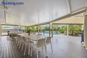 Salt & Sand Beachside Hideaway - Image 1