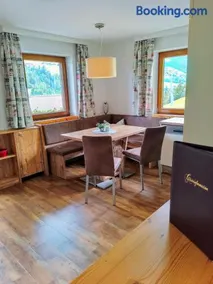Double room, bath, toilet, balcony - Image 4