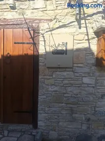 Eleni's Cottage - Image 1