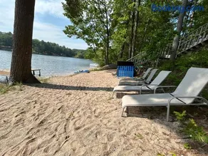 Lakefront Hot Tub Getaway - Image 4