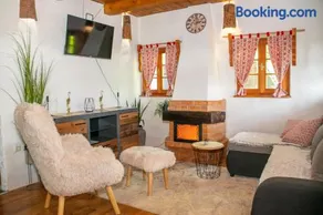 Wine Hill House Trsek with Jacuzzi - Image 1