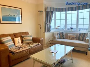 Lighthouse Cottage, 19 Broadlands, Shaldon - Image 4