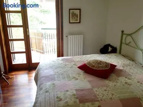 Luxury Apartment with View - Image 3