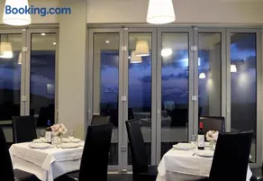 Athena Hotel - Image 1