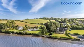 Gable View - Luxury Riverside Sanctuary - Image 2