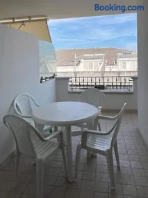 Appartamento con piscina - Image 5