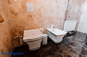 Khan-Chinar Hotel - Image 4