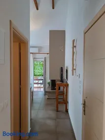 Niki Apartments Beach Loft - Image 3