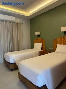 Bella Napoli Resort & Resto - Image 3