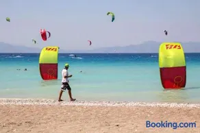 Sunset Beach Studio - Image 2
