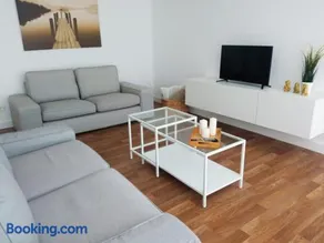 Piso en Muxía con magníficas vistas al mar - Image 1