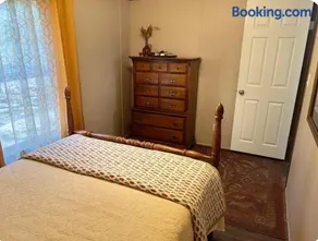 The Cottage at BlackBerry Hill - Image 4